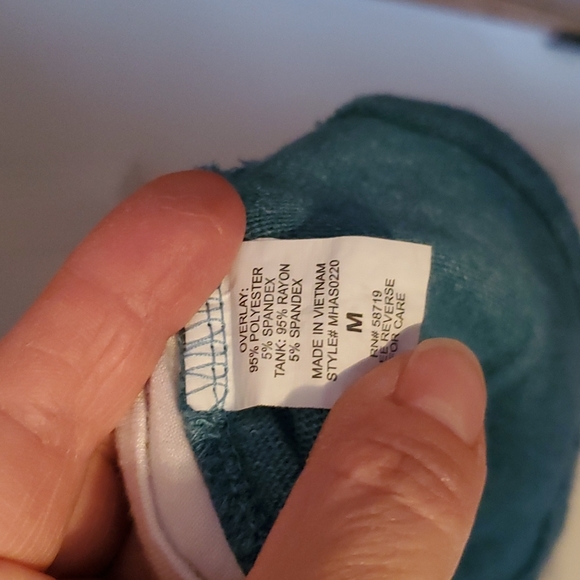 Notation cardigan with attache tank and infinity scarf - Picture 5 of 6